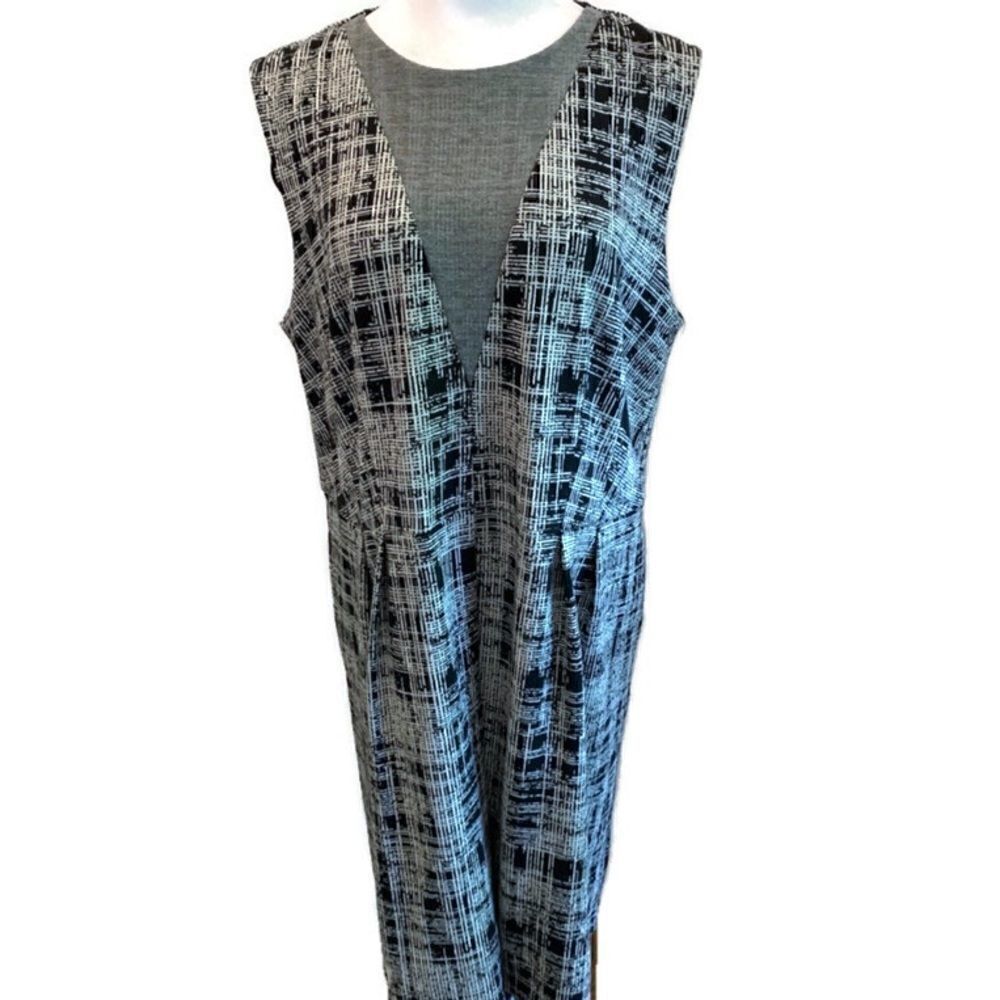 NWT Of Mercer Fit and Flare Sleeveless Dress Sz 18